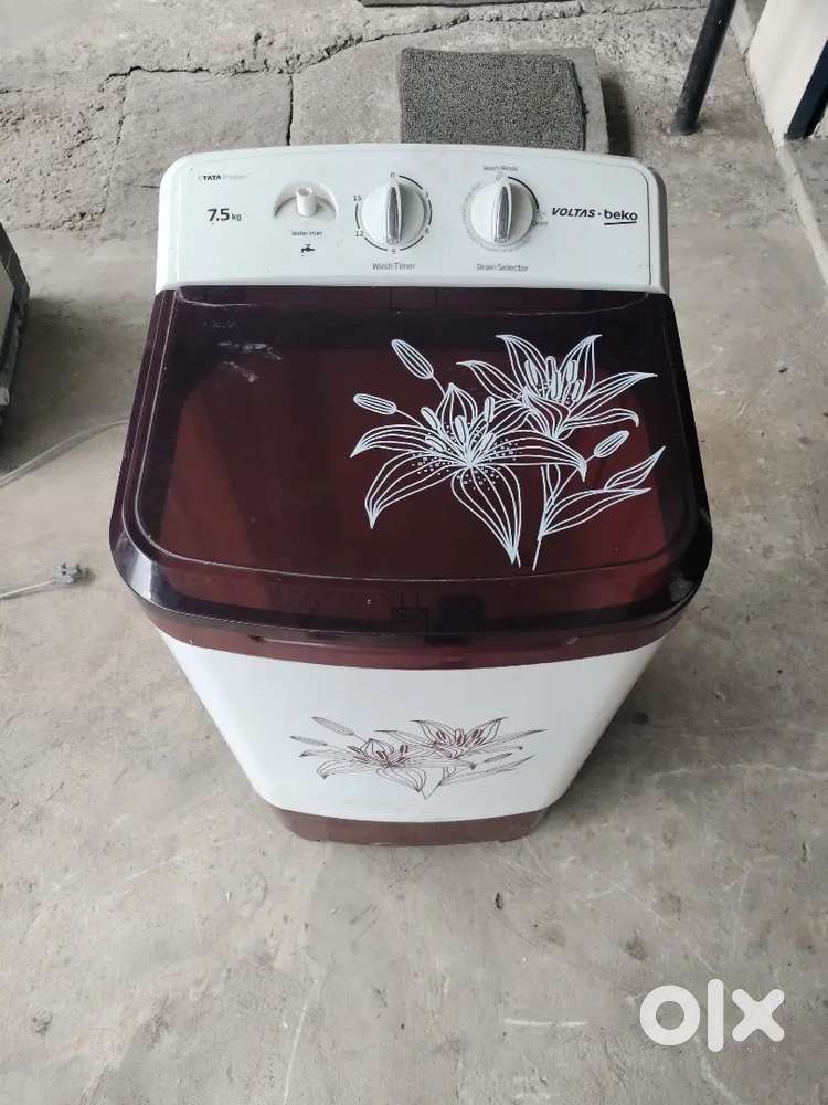 Voltas washer washing machine good condition 7.5 kg