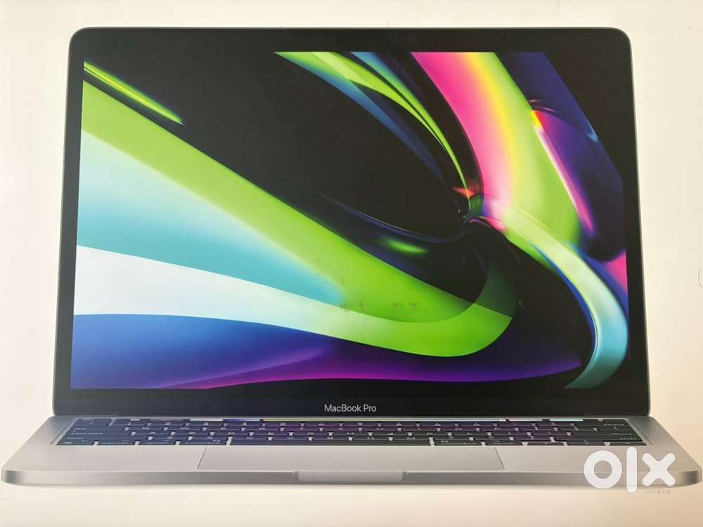 MackBook Pro M2 (2023 ) - 8GB RAm / 256GB SSD