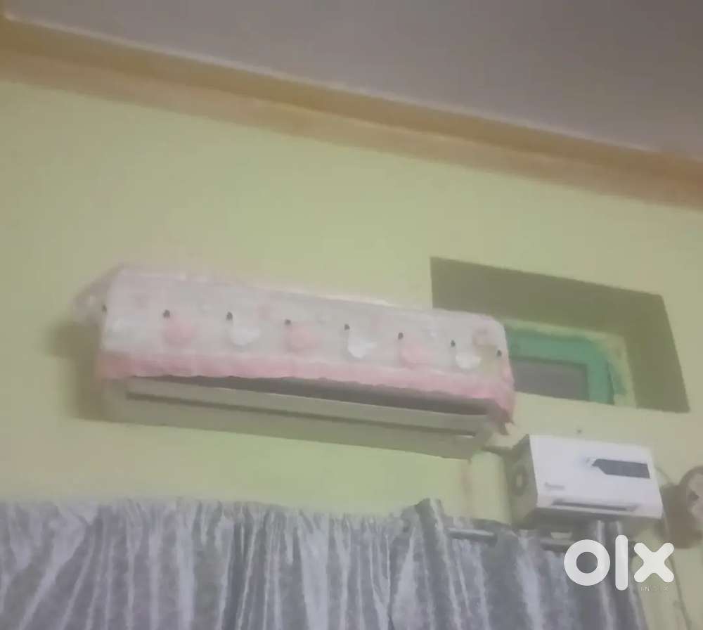 New condition voltas ac 1.5 tan