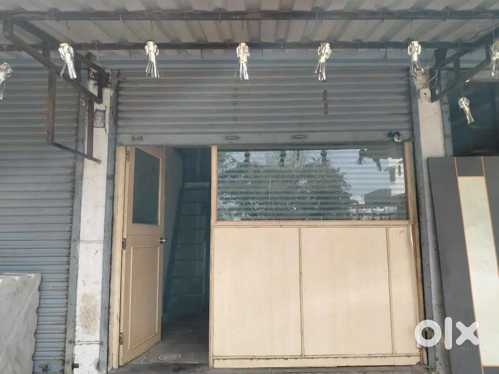 Shop for Rent