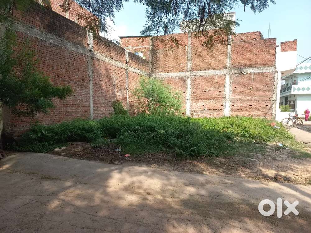 Plot available best location