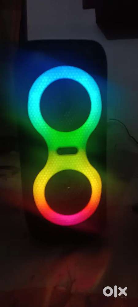 Working condition 3 montha old speaker brand Zebronics