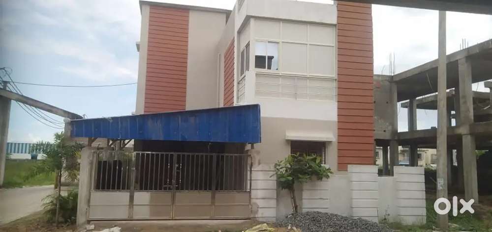 HOUSE FOR RENT