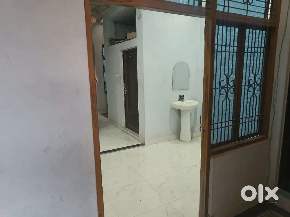 Available for Rent Along with 2 baathroom and 3 restrooms