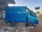 New vehicle showroom