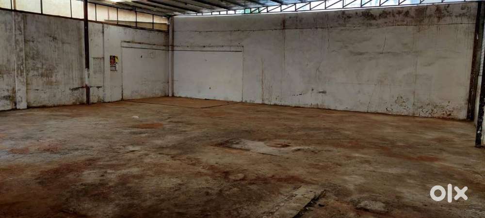 Ready to move Shed with shutter in sector 26 GIDC