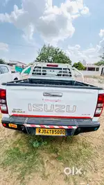Isuzu Hi-Lander 2022 Diesel Well Maintained