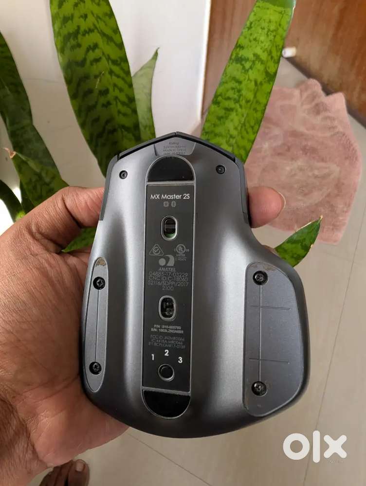 Logitech MX Master 2S blutooth Mouse (Fixed price)