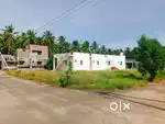 Kinathukadavu  NH Road  house