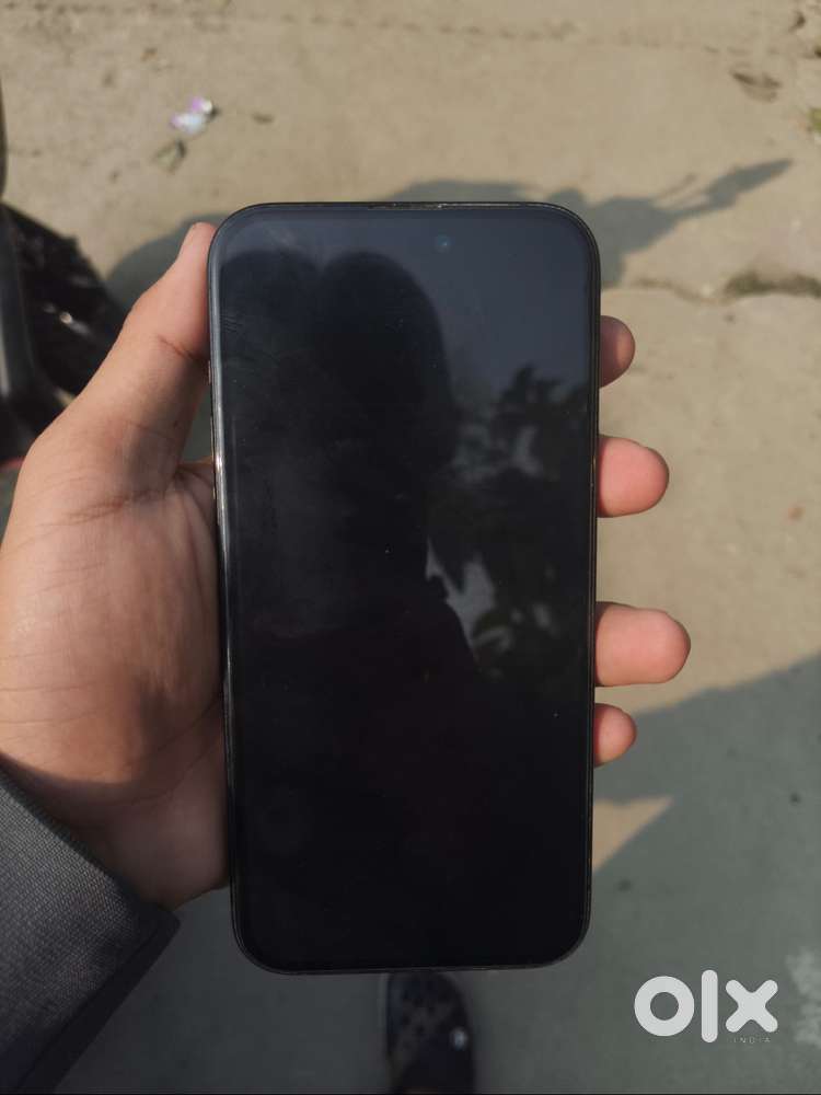 IPhone 15+ 128Gb black color Battery 88% 7 months used.Negotiations AV
