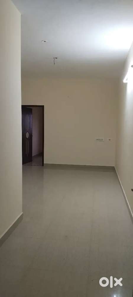 900sq feet, 2BHK apartment near Godson CBSC school.