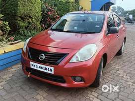 Nissan Sunny 2011