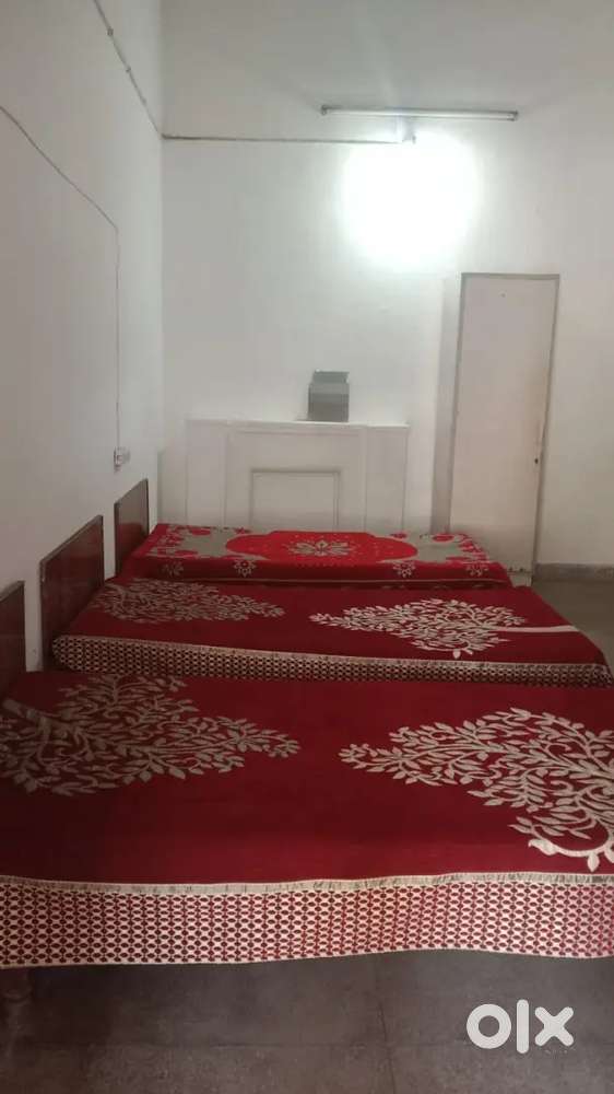 Furnished Wifi Room for 2,3 Boy Group attach washroom kitchen