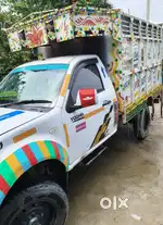 Very good condition all tyre new 95 % है M R F ke hae