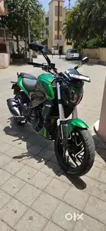 Bajaj Dominar 400 BS 6 Green Color Negotiable Under Warranty