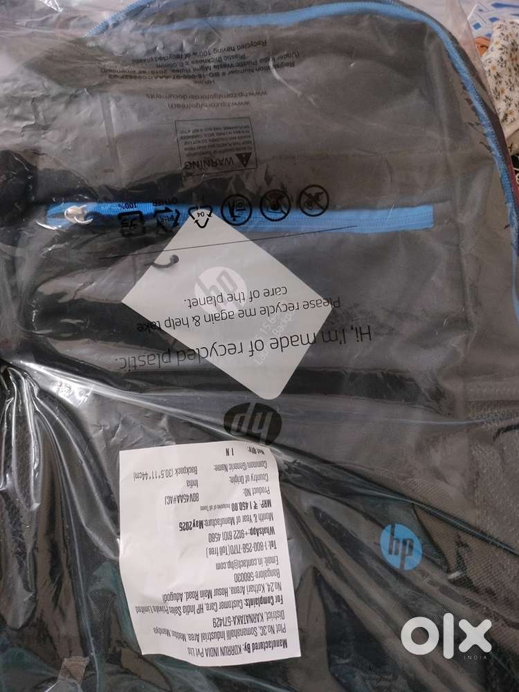 Brand new HP Elitebook along with HP bag