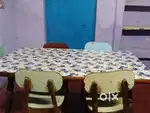 Dinner table 5 feet
