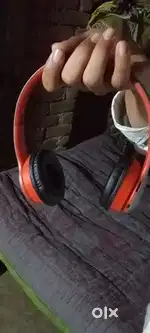HEAD PHONE
