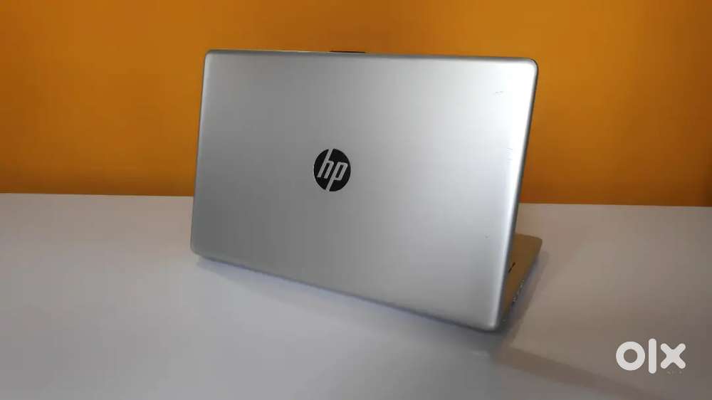 Dell. Apple. Lenovo. all top brands Available & lowest price