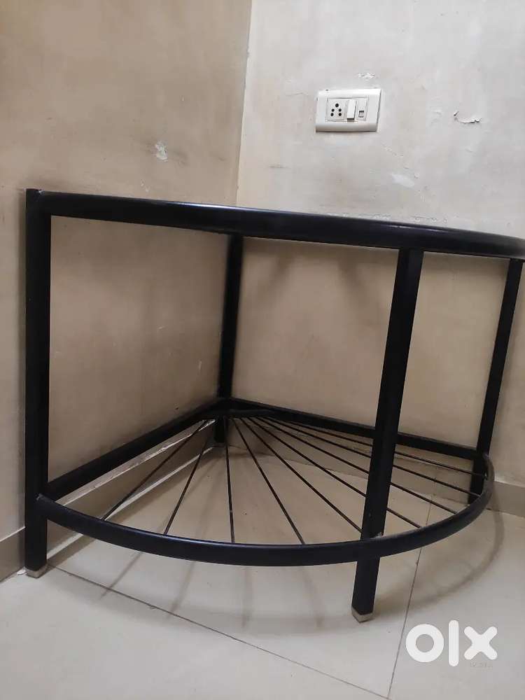 CORNER IRON TABLE