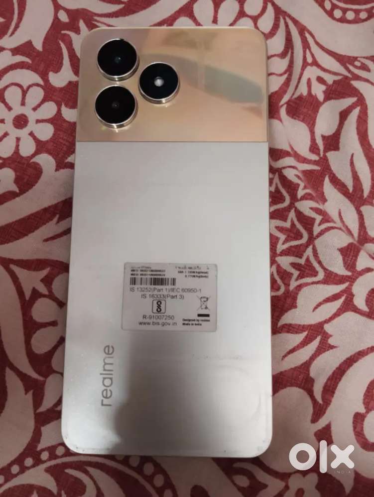Realme c53