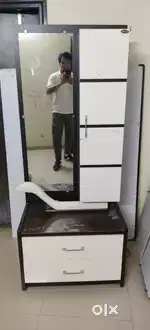 Dressing unit
