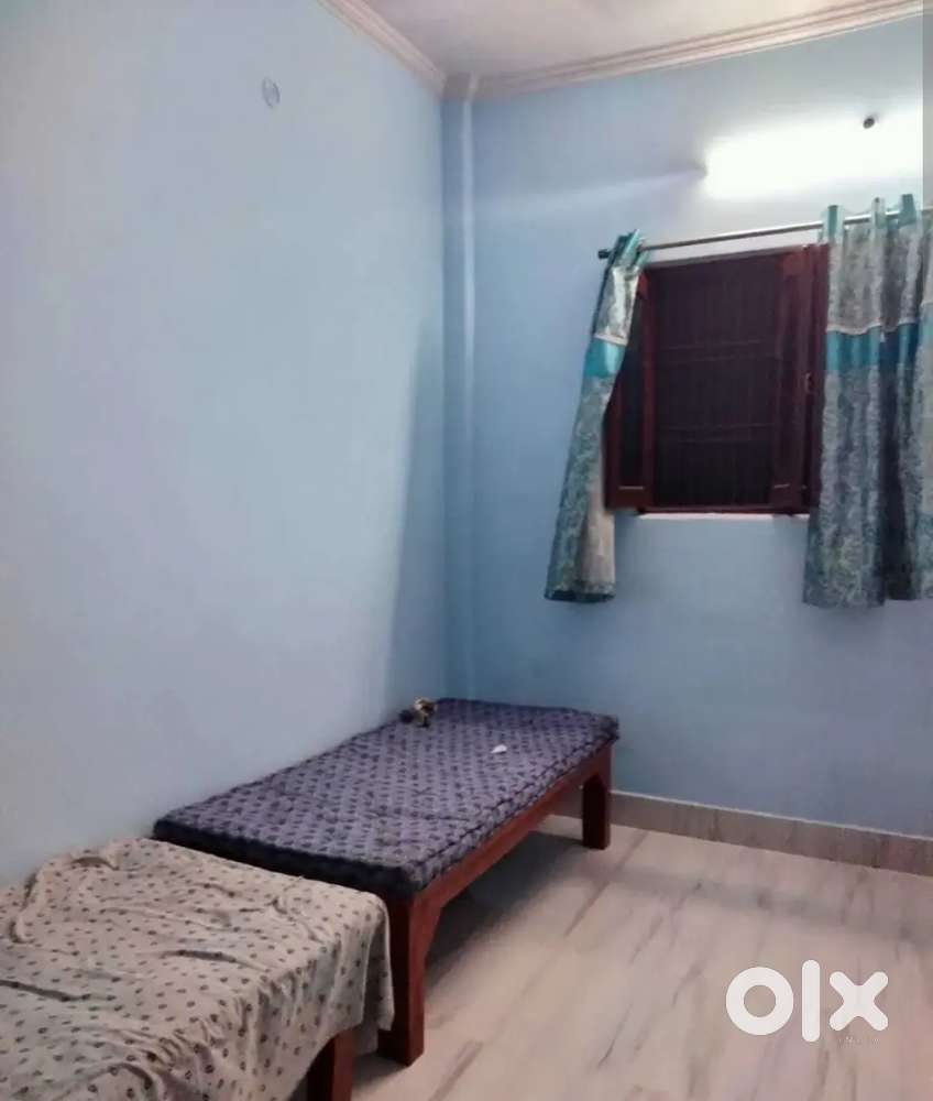 Sharing room for boys