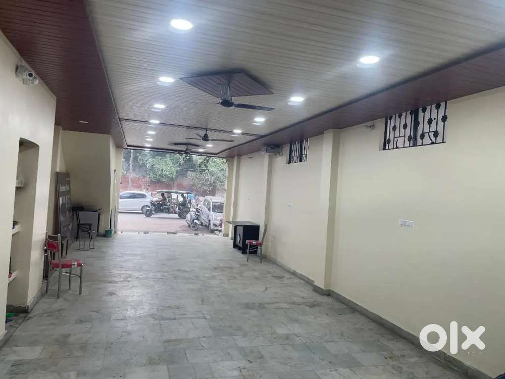 Space available for office shop and showroom