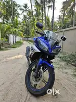 Yamaha R15 V2