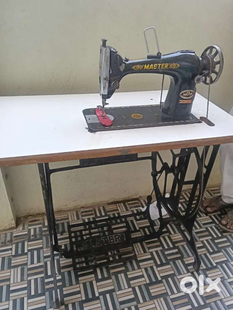 Master Brand,Sewing machine, full settle, full set available
