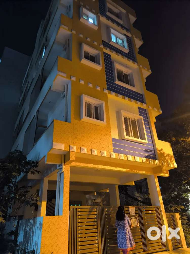 5floor building near baglur cross metro station yelahanka