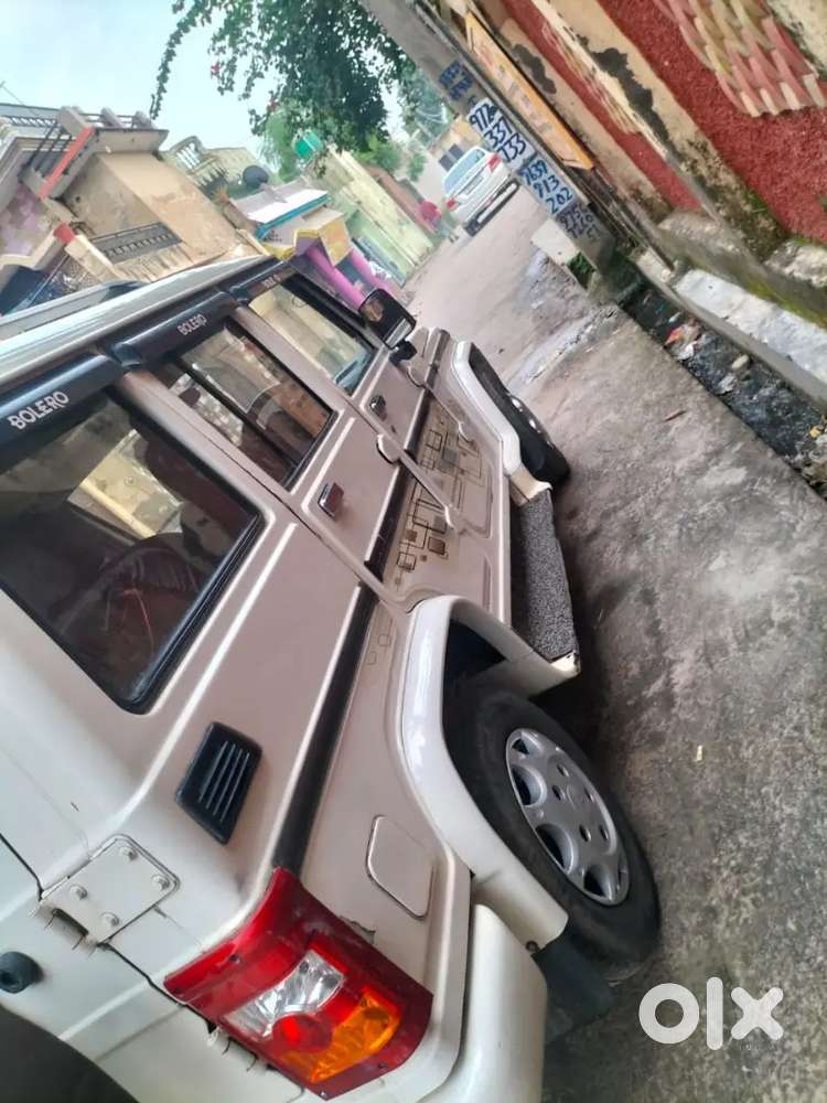 Mahindra bolero 2013