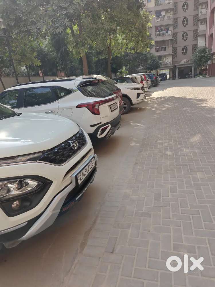 Urgently required Company Driver for Automatic car