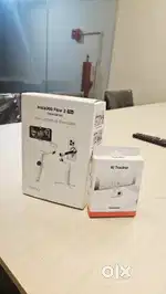 Insta360 Flow 2 Pro + Ai tracker ( 3 Axis Gimbal )