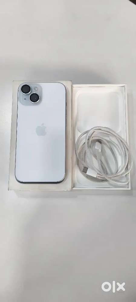 IPHONE 15 128GB BOX AND CABLE AVAILABLE NOTE EVEN SINGLE SCRATCH