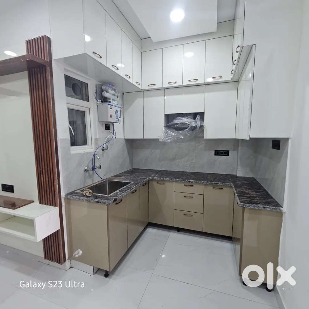 Resale 2bhk flat - 35 lakh* only , sector-1 noida extension.