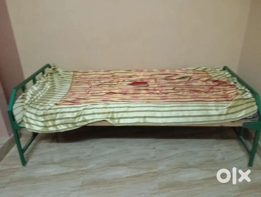 Single bed