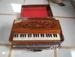 Harmonium 3 line