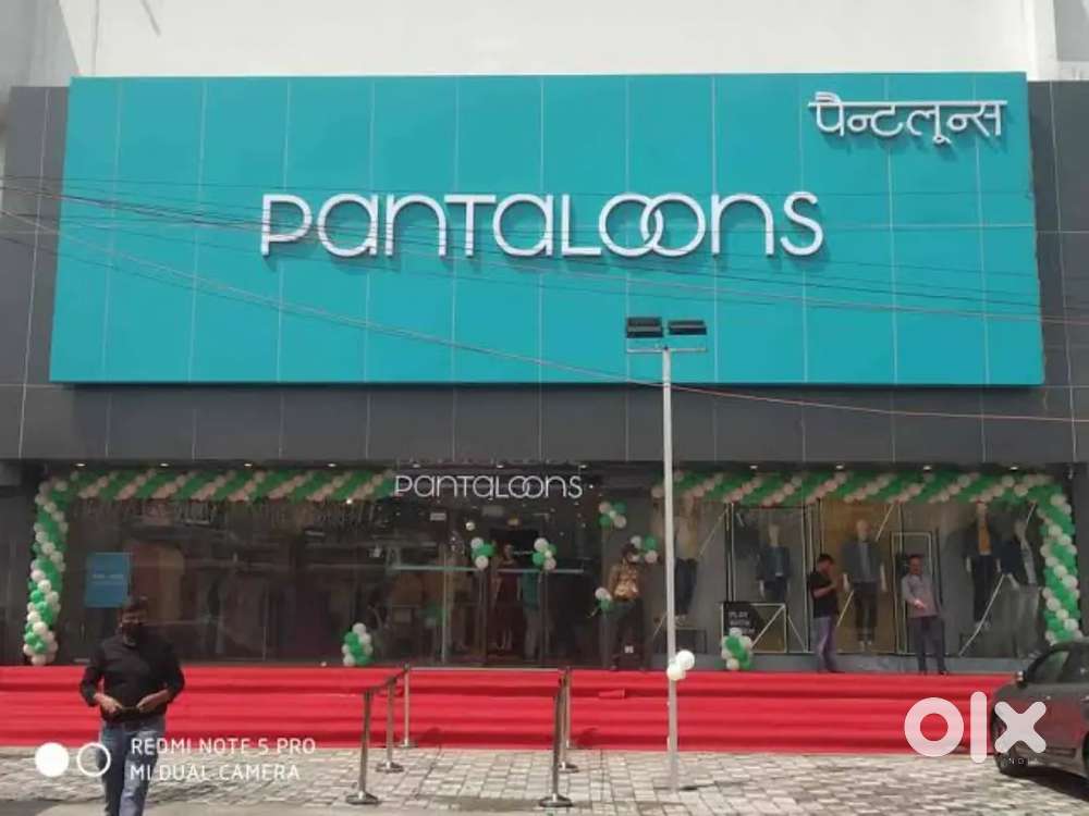 Urgent requirement for Showroom Job