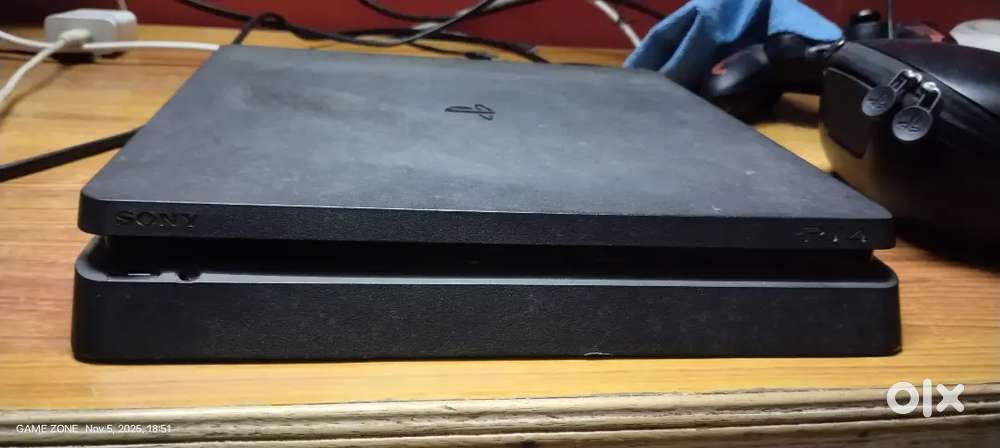 Ps 4 slim 500 gb
