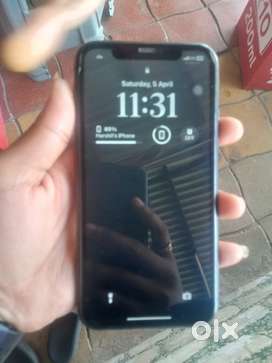 Iphone 11 battery 74% 128gb