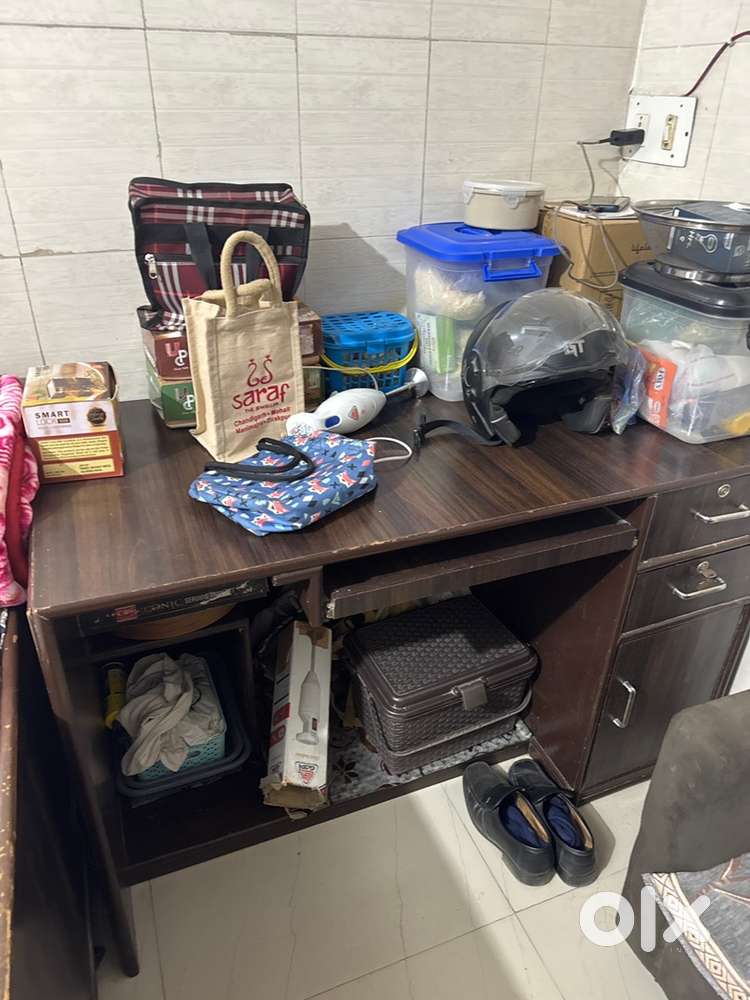 Computer and study table