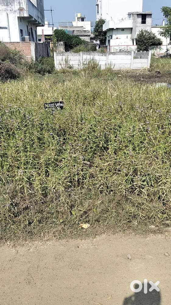 1800 sq ft plot near Podar International School ,Bhokara