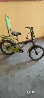 1200/- kids cycle ( 3 to 6 years)