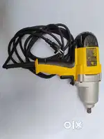 DEWALT 1/2HEAVY DUTY IMPACT WRENCH 4 MODEL NO DW292-QS new rs 14000/-
