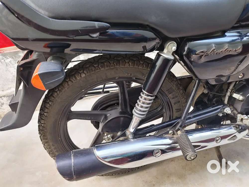 Z black splendor 2023 model, 25000km running