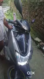 Scooty sel