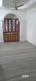 3bhk semi furnished builder floor in rachna Nagar