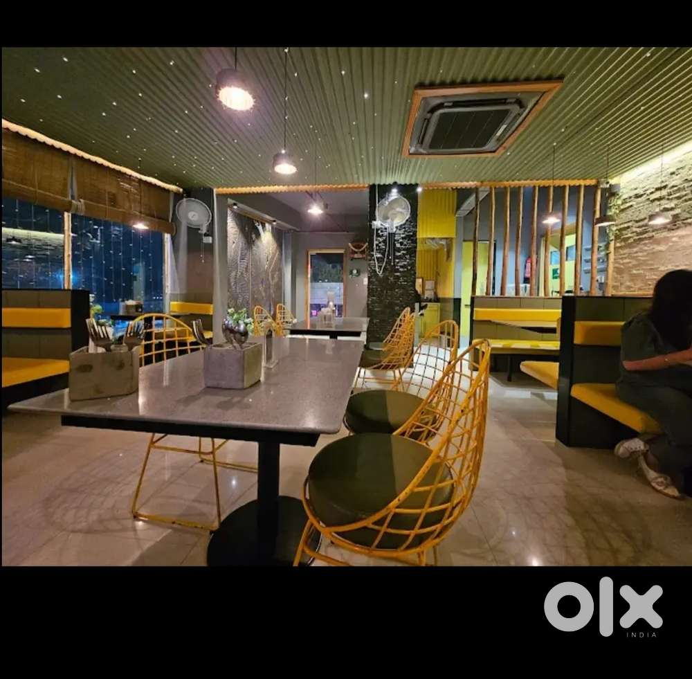 Running restaurant sell in prime location