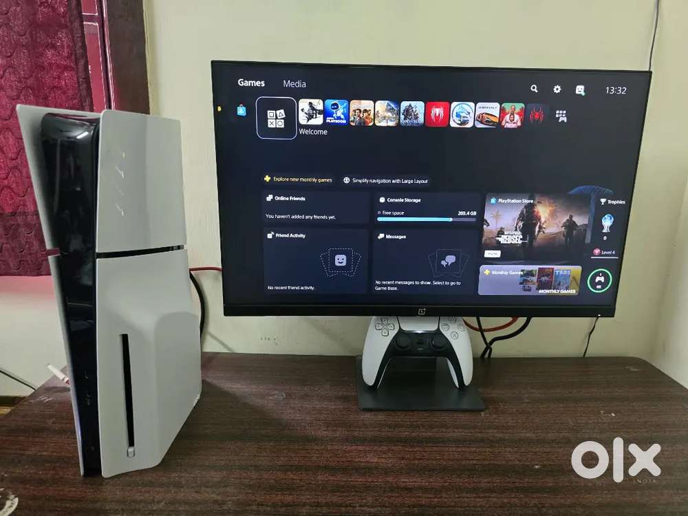 PS5 Slim Disc Edition 1tb (2weeks old)